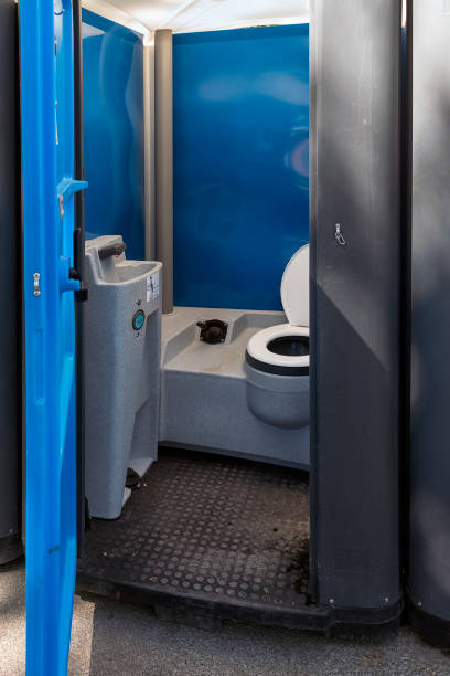 Best Luxury portable toilet rental  in Henderson, TN